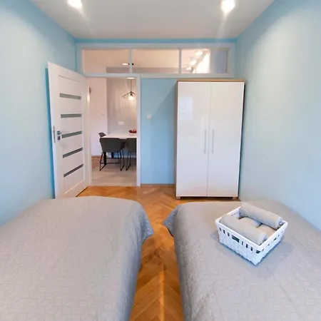 Apartment Bielanska Warschau